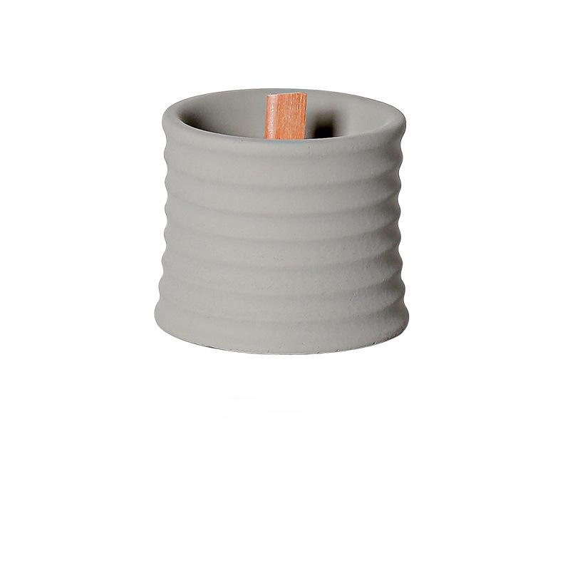 Taza vacía gris claro