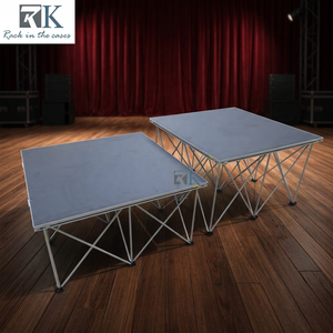 เวทีจัดงานขายส่งแบบเคลื่อนย้ายได้รวดเร็ว พื้นเวทีกันลื่น ขนาด 4x4 ฟุต เวทีพกพาสำหรับใช้งานกลางแจ้ง - Product Image 1