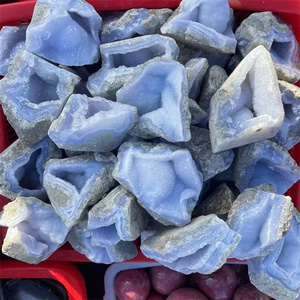 All'ingrosso cristalli naturali grezzi di pietra messicana Druzy curativo blu pazzo pizzo agata esemplare di pietra per la vendita - Product Image 1