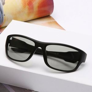 Lunettes de soleil polarisantes pour hommes et femmes, lunettes de sport d'extérieur, lunettes de cyclisme polarisées, lunettes de soleil photochromiques - Product Image 1