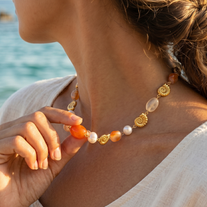 Collier style méditerranéen 2026 en agate rouge et coquillage doré, bijoux de plage pour femmes avec perles de culture d'eau douce naturelles CL26-211 - Product Image 4