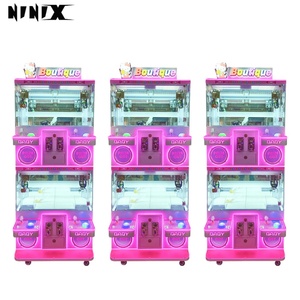 Máquina de garras mini 2024 más reciente: Máquina de muñecas de fútbol con tarjetas de delfines para 2 jugadores - Product Image 3