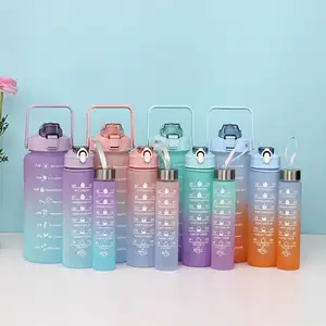 Lot de 3 Bouteilles d'Eau Motivationnelles 2L Anti-Fuite <span class=keywords><strong>en</strong></span> Plastique pour Sport, Réutilisables pour la Course à Pied avec Autocollants 3D, Idéales pour la Salle de Sport - Product Image 1