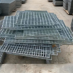 Canaux de câblage en maille GI pour la gestion des câbles électriques - Product Image 1