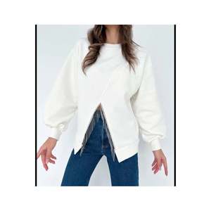 Sweat-shirt surdimensionné pour femme, orné de pompons, doublé en polaire, respirant, 340 grammes - Product Image 2