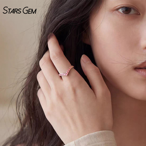 แหวนแต่งงาน StarsGem ทองคำแท้ 10K ประดับเพชร VS สีชมพู 0.17 กะรัต ผลิตในห้องปฏิบัติการ แบบ Eternity Ring - Product Image 4
