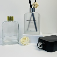 Diffuseur de parfum en verre transparent carré Aroma 200 ml, flacon vide pour cosmétiques, flacon de parfum personnalisé, couleur personnalisée, 100 pièces