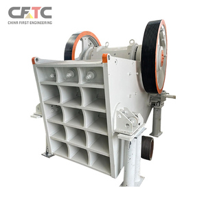 Concasseur à mâchoires primaire robuste pour le marbre, le calcaire et le barite, machine de concassage hydraulique pour carrière - Product Image 1