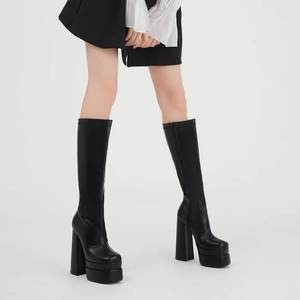 Botas de Media Caña Tejidas Elásticas y Cómodas, Novedad de Otoño e Invierno 2023, Gran Venta - Product Image 1