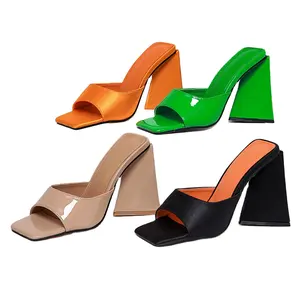 Candy Kleur Vierkante Peep Toe Slipper Blok Hak Muilezel Slip Op Blok Hoge Hak Sandalen Voor Vrouwen