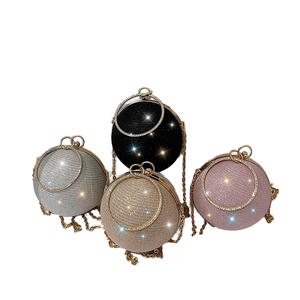 Fashionable PVC Chain <b>Embellished</b> Chain Strap Handbag Purses Circular Evening <b>Clutch</b> Bag Polyester Lining for Weddings Dinners - Product Image 4