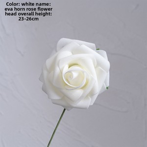 Ramo de Rosas Artificiales Realistas de 26 cm con Tallo para Decoración de Bodas, Fiestas y Hogar - Product Image 4