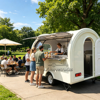 Remorque alimentaire mobile compacte pour tacos, hot-dogs, burgers, avec fenêtre de vente