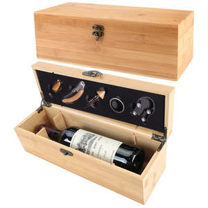 Boîte cadeau en bois MDF gravée à la main - Emballage rectangulaire personnalisable pour bouteilles et champagne personnalisés - Product Image 1