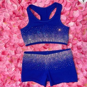 Completo da Cheerleader/Danza Blu Reale con Strass AB per Ragazze, Stile Ombré Intenso, Reggiseno e Pantaloncini da Allenamento con Fiocco, Abbigliamento per Bambini - Product Image 3