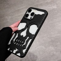 Coque de protection arrière pour iPhone 16 15 14 13 12 11 Pro Max, design 3D, crâne creux, fibre de carbone