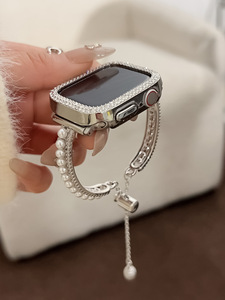 สายนาฬิกาข้อมือ Upro Elegant Pearl Jewelry สำหรับ Apple Watch Series 11 10 9 8 SE ประดับเพชรซิร์คอนหรูหรา สายโลหะแบบโซ่สำหรับ iWatch - Product Image 4