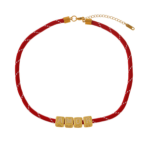 Collier ras du cou en cordon tressé rouge Asu avec perles en cristal doré avec inscription « AMOR », thème romantique de l'amour - Product Image 5