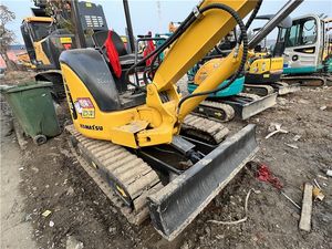 Komatsu PC35mr en Buen Estado, Maquinaria de Movimiento de Tierras de Alta Calidad, Mini Excavadoras Usadas - Product Image 4