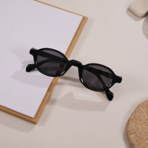 Gafas de Sol Ovaladas Pequeñas de Acetato Hechas a Mano de Lujo, Gafas de Sol Redondas Estrechas de Diseño, Estilo Vintage Minimalista - Product Image 3