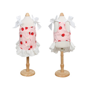 Robe pour chien motif fraises rose, style princesse mignon, vêtements printemps-été pour petites races - Product Image 4