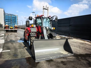 Chinese 4x4 Drive Mini Telescopic Telehandler <strong>Loader</strong> with <strong>4</strong> <strong>Wheel</strong> Steering - Product Image 3