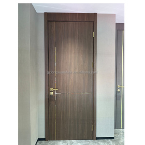 Porta in Legno Economica per Camera da Letto con Superficie Finita in HDF Composito con Impiallacciatura Naturale e Finitura PU Colorata per Uso Interno - Product Image 6