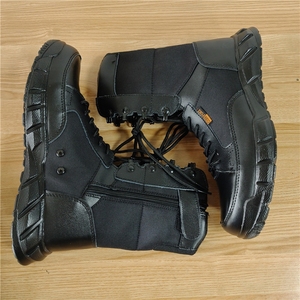 รองเท้าบูทหนังวัวกลับสีดำ รุ่น TSB01 ของ Stock Wholesales น้ำหนักเบาพิเศษ พร้อมซิปด้านข้าง - Product Image 1