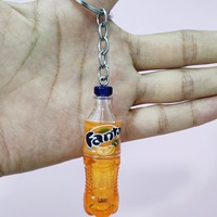 Portachiavi 3D in plastica a forma di lattina di birra e bottiglia di Fanta, accessorio fai da te fatto a mano per borse e portachiavi, stile arte moderna