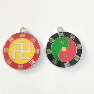 Yin Yang Taichi men pin tùy chỉnh kim loại ve áo pin phù hiệu móc áo huy chương