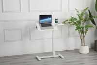 Table pneumatique pour ordinateur portable inclinable à retournement ADA Bureau mobile médical debout à hauteur réglable avec roues