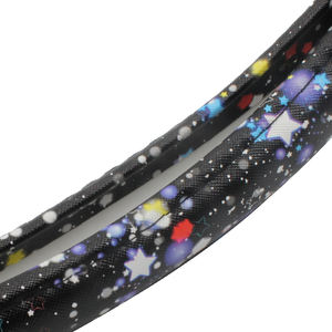 Nouvelle conception <span class=keywords><strong>de</strong></span> housse <span class=keywords><strong>de</strong></span> volant en cuir PVC coloré anime avec strass brillants pour l'intérieur <span class=keywords><strong>de</strong></span> la voiture - Product Image 4