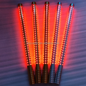 Lampes stroboscopiques LED rechargeables en alliage d'aluminium pour bouchons de bouteille, idéales pour les boîtes de nuit VIP, les événements festifs et les remises de diplômes - Product Image 5