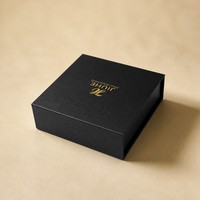 Boîte personnalisée en forme de livre, carrée, noire mate, qualité supérieure, avec doublure floquée pour boucles d'oreilles, emballage rigide, taille personnalisée