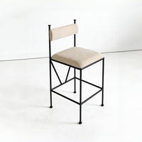 Tabouret de bar haut de gamme en métal et cuir PU, durable et luxueux, pour usage commercial et domestique, idéal pour bar à domicile ou villa.