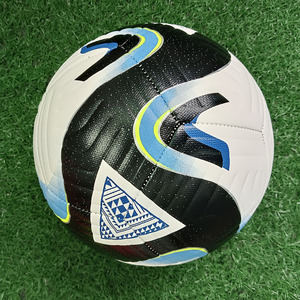 <span class=keywords><strong>Pallone</strong></span> <span class=keywords><strong>da</strong></span> Calcio Blu Misura 5 in Materiale PU Resistente per Erba <span class=keywords><strong>da</strong></span> Esterno Cucito per Partite e Allenamento per Adulti <span class=keywords><strong>Pallone</strong></span> <span class=keywords><strong>da</strong></span> Futsal - Product Image 4