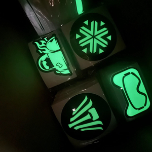 UV Chống Thấm Nước Vinyl Night Glow Trong Dark Sticker Biểu Tượng Tùy Chỉnh Chết Cắt Huỳnh Quang Sáng Trang Trí Sticker - Product Image 5