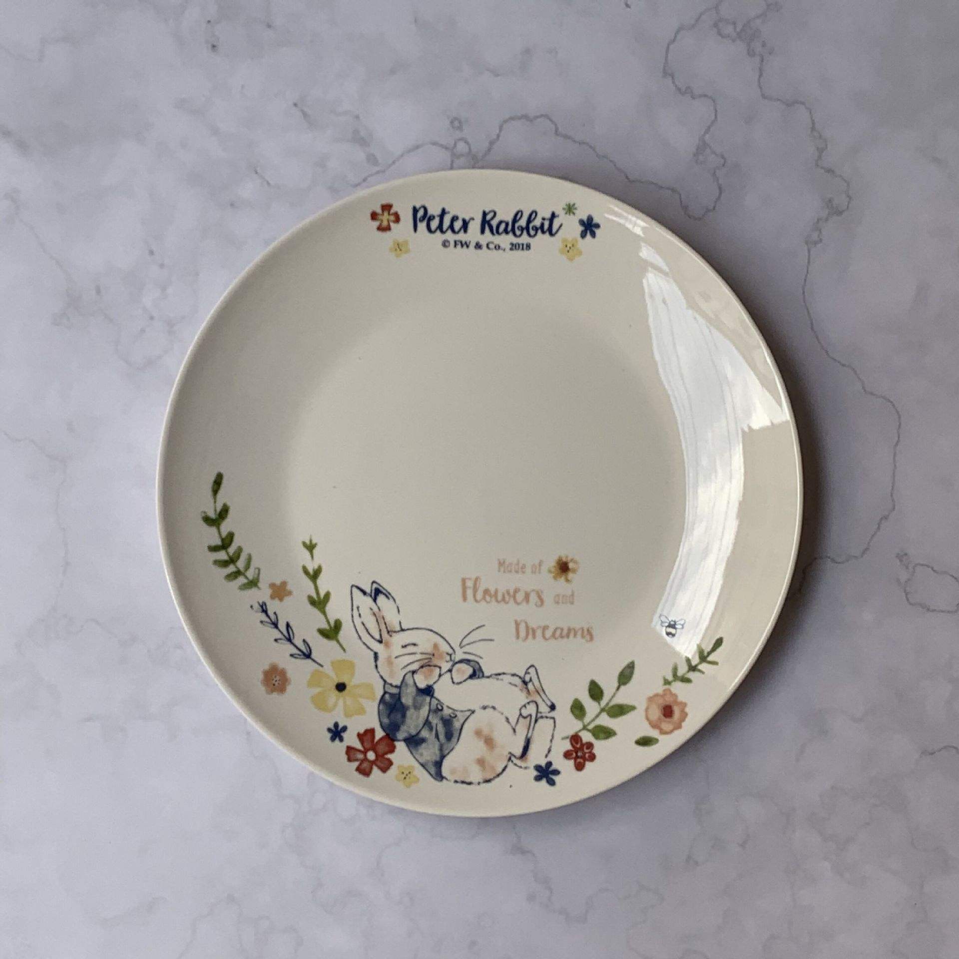 กระต่ายนอน