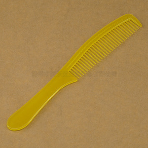 Disposable Plastic Comb FLC-010XCT 5.3g PP Material Travel Portable Hotel Room Toiletries Wholesale - Product Image 4