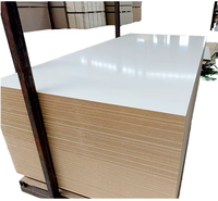Panneau MDF mélaminé en bouleau et chêne, finition brillante, 4x8 pieds, 2mm, 18mm, 15mm, E1, utilisé pour les meubles, les armoires de cuisine et la décoration intérieure