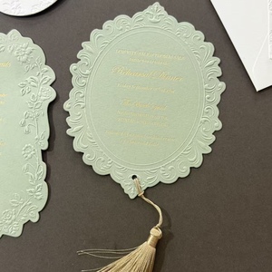 Tarjeta de Invitación de Boda de Lujo con Impresión en Vainilla, Impresión Tipográfica, Laminación de Película, Logotipo Personalizado, Diseño Elegante en Papel - Product Image 2