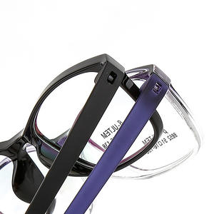 กรอบแว่นตา Danyang ทรงสี่เหลี่ยม TR90 แบบเต็มกรอบ น้ำหนักเบา ทนทาน เลนส์เรซิ่นใส สำหรับทุกเพศ - Product Image 4