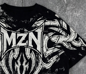 เสื้อยืดโอเวอร์ไซส์ลาย<span class=keywords><strong>สัก</strong></span>ชนเผ่าสไตล์โกธิคสำหรับผู้ชาย MZN พิมพ์ลายสกรีน วินเทจ ลุคสตรีทแวร์ ผ้าคอตตอนหนา เป็นมิตรกับสิ่งแวดล้อม - Product Image 3