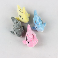 Porte-clés en peluche de requin de 10Cm, mignon et doux, pendentif de jouets, poupée en peluche de requin de dessin animé, porte-clés sac à dos, pendentif cadeaux pour enfants