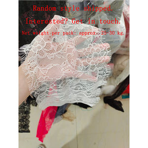 En <span class=keywords><strong>solde</strong></span>, grande quantité, prix d'usine, lot de dentelle noire et blanche de 20 cm, dentelle de Chantilly, bordure de dentelle, tissu en gros pour robe de femme - Product Image 2
