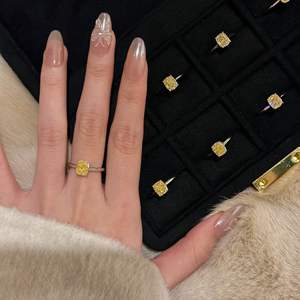 Collar de Plata de Ley S925 Estilo Blogger Femenino Shi Jia con Perlas Apiladas de Luz Intensa y Estilo Coreano de Moda - Product Image 3