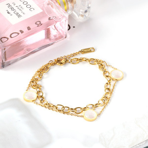 Pulsera de Doble Capa en Acero Inoxidable con Baño de Oro de 18k, Diseño Geométrico de Corazón, Apilable, para Mujer - Product Image 2
