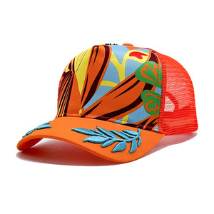 Grossistes <span class=keywords><strong>Casquette</strong></span> de camionneur néerlandaise de style européen et américain <span class=keywords><strong>Von</strong></span> <span class=keywords><strong>Casquette</strong></span> de baseball brodée avec l'alphabet et maille de protection solaire pour le golf - Product Image 2