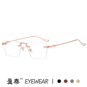 กรอบแว่นตาโลหะไร้ขอบ ขนาดกลาง ป้องกันแสงสีฟ้า เลนส์ใส แว่นสายตาสำหรับทุกเพศ - Product Image 4