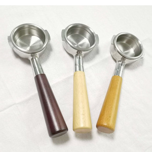 Porte-filtre en acier inoxydable 58 mm avec poignée en bois pour machine à café usage domestique - Product Image 1